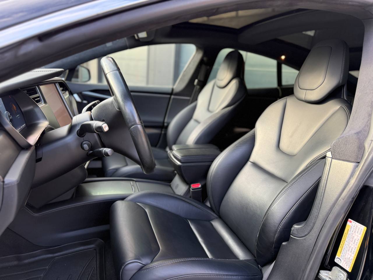 Фото - Tesla Model s #6