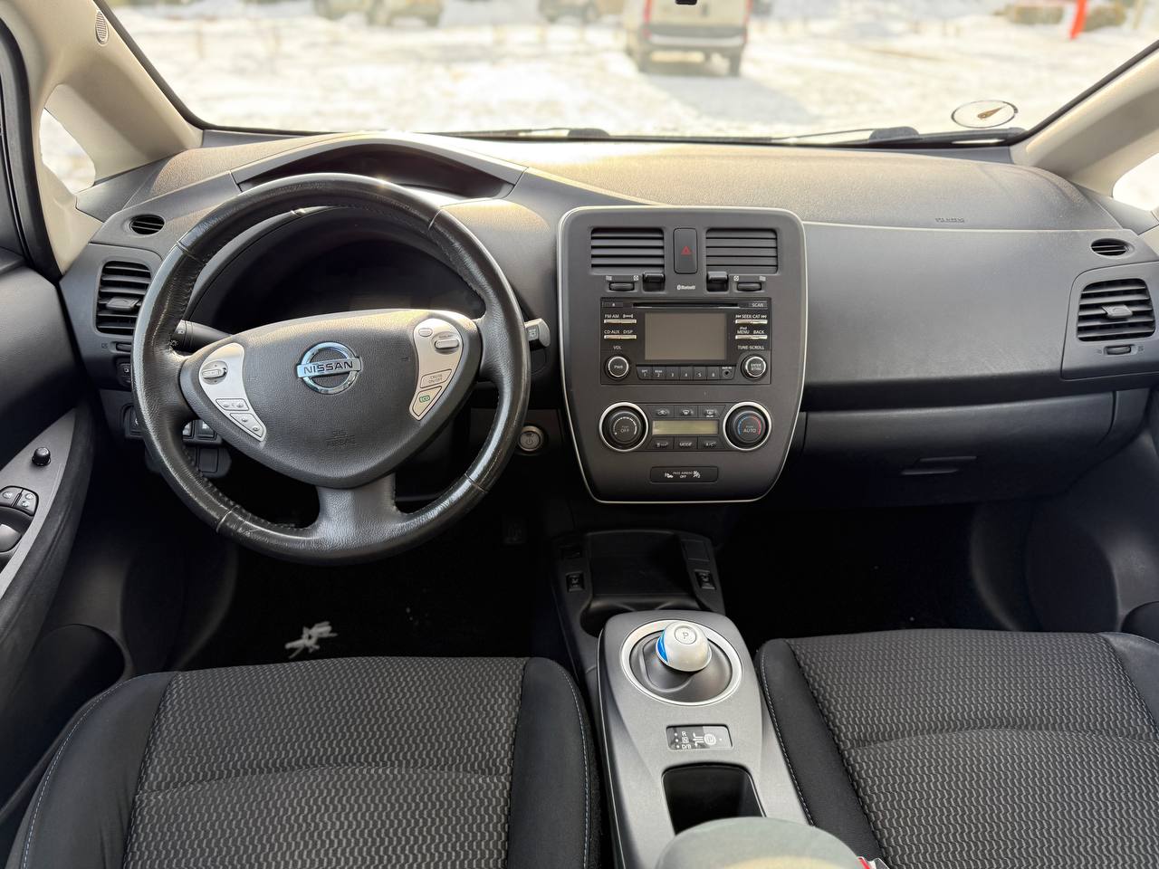 Фото - Nissan Leaf #9