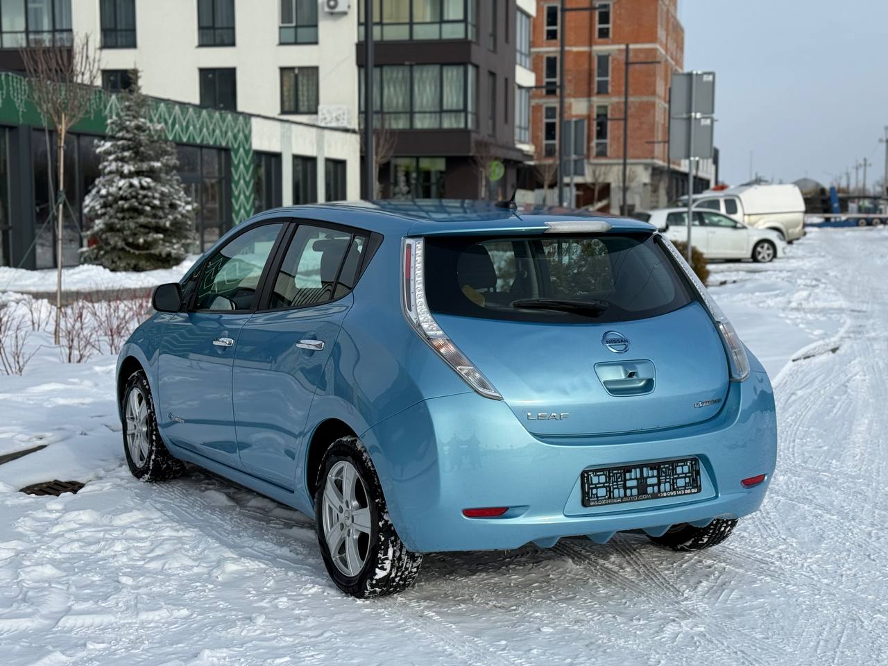 Фото - Nissan Leaf #4