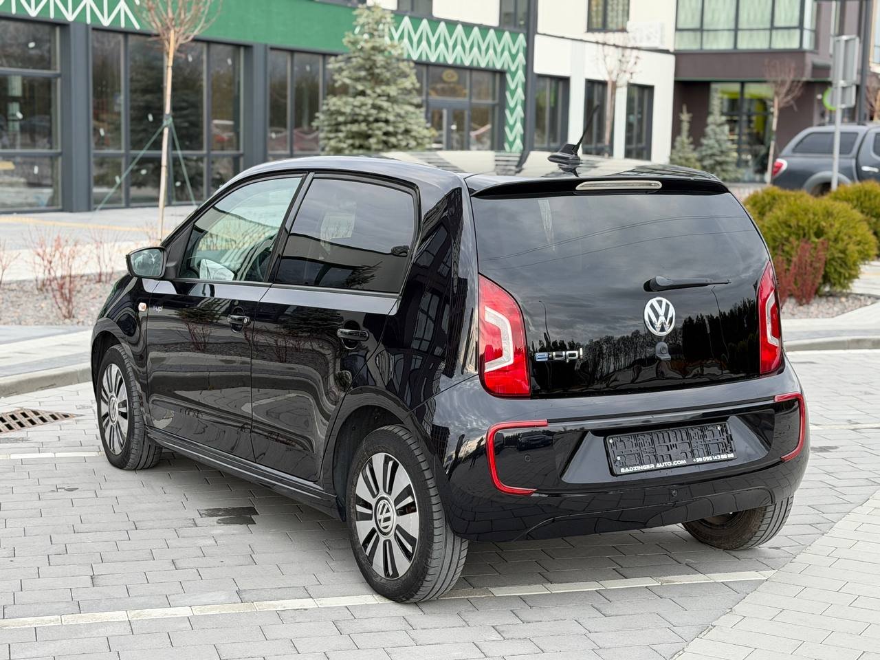 Фото - Volkswagen up! #6