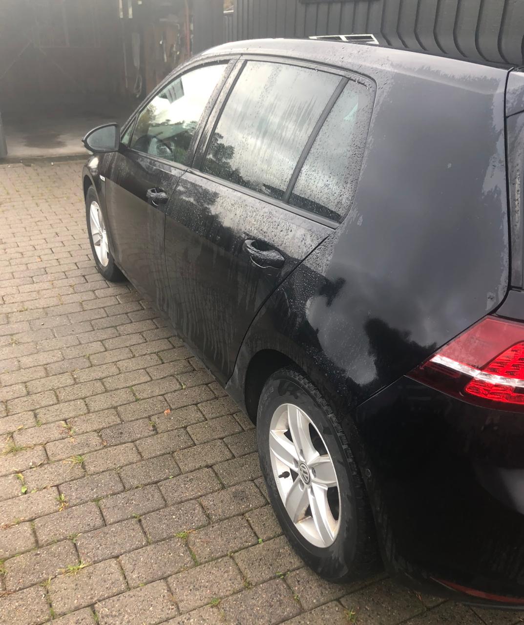 Фото - Volkswagen E-Golf #3