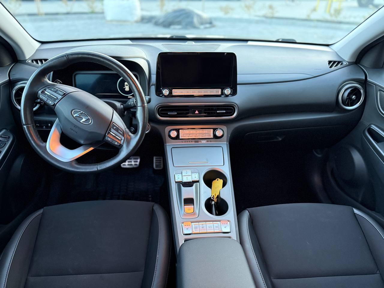 Фото - Hyundai Kona #10