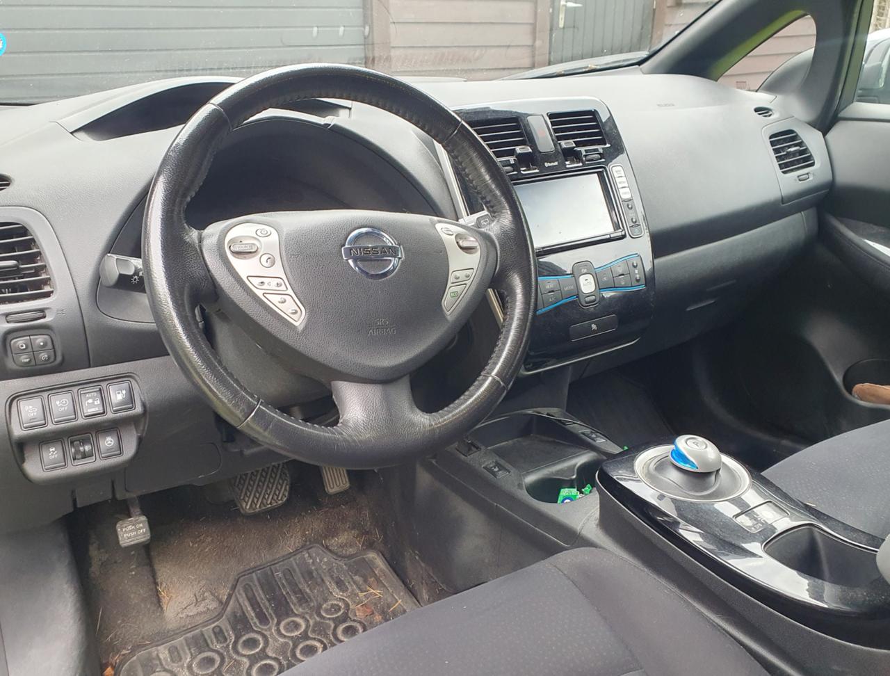 Фото - Nissan Leaf #5