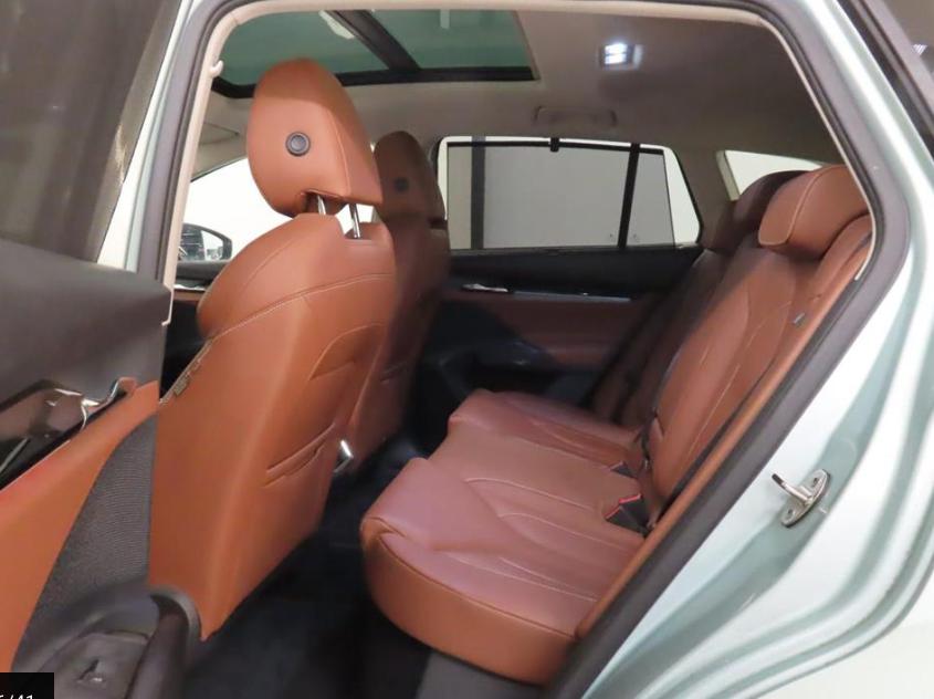 Фото - Skoda Enyaq #5