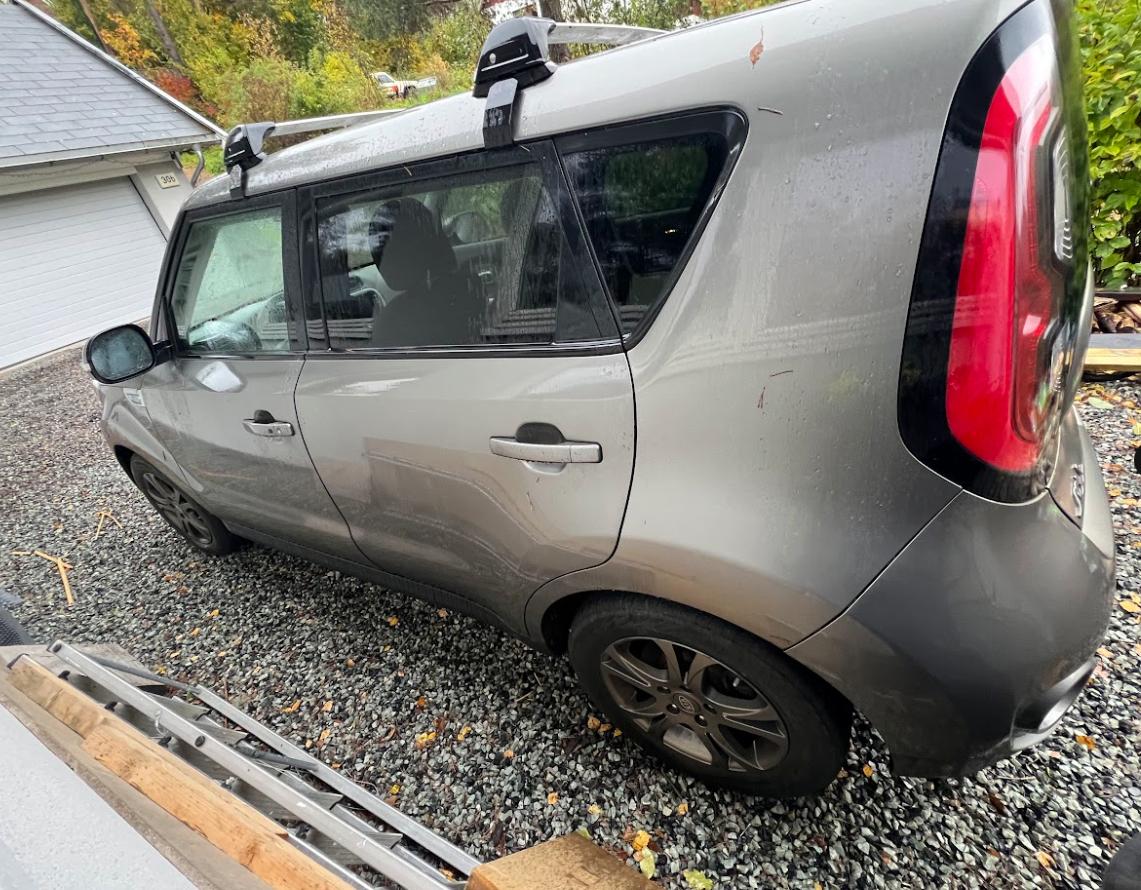 Фото - Kia Soul EV #9