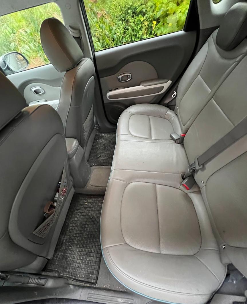 Фото - Kia Soul EV #8