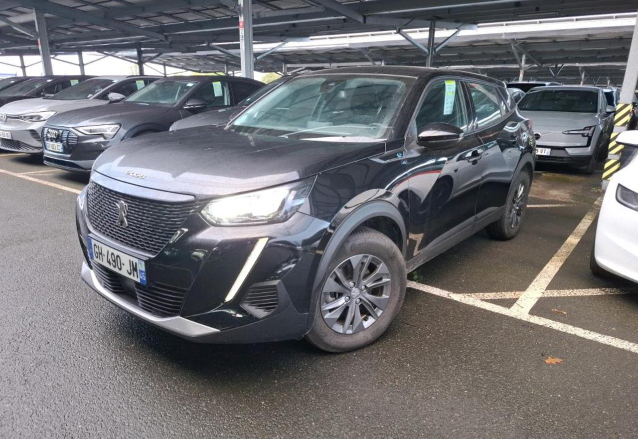 Фото - Peugeot e-2008 #2