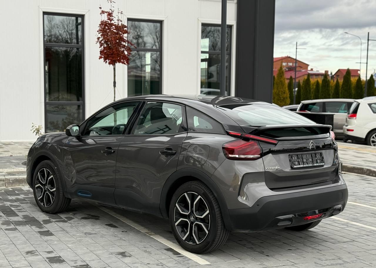 Фото - Citroen e-C4 #9