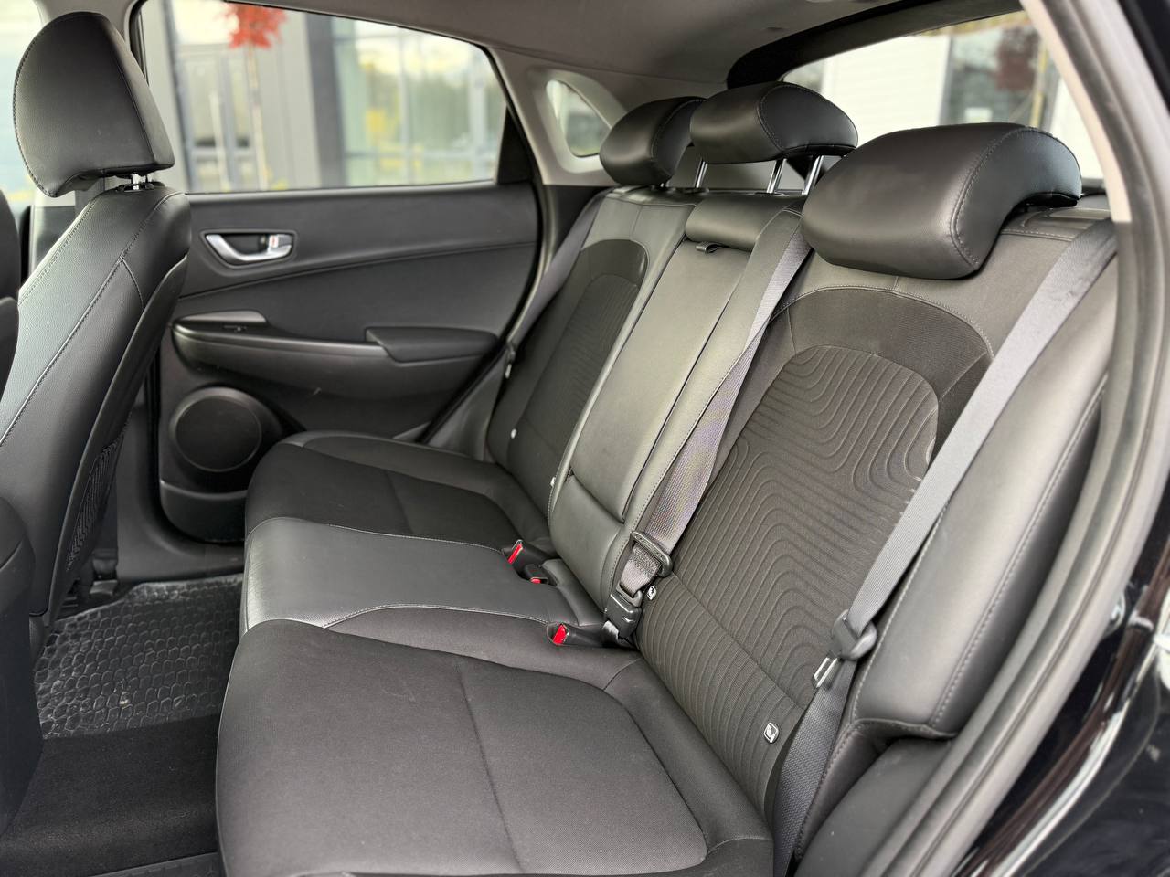 Фото - Hyundai Kona #9