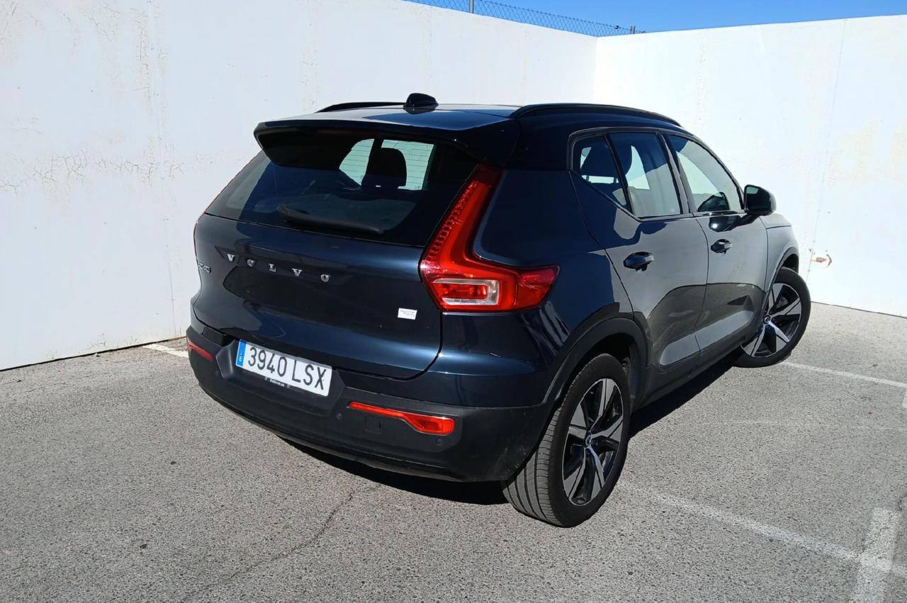 Фото - Volvo Xc40 #2