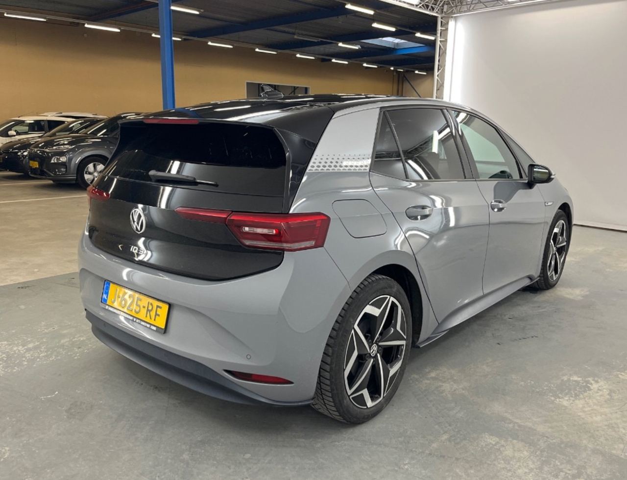 Фото - Volkswagen Id3 #3