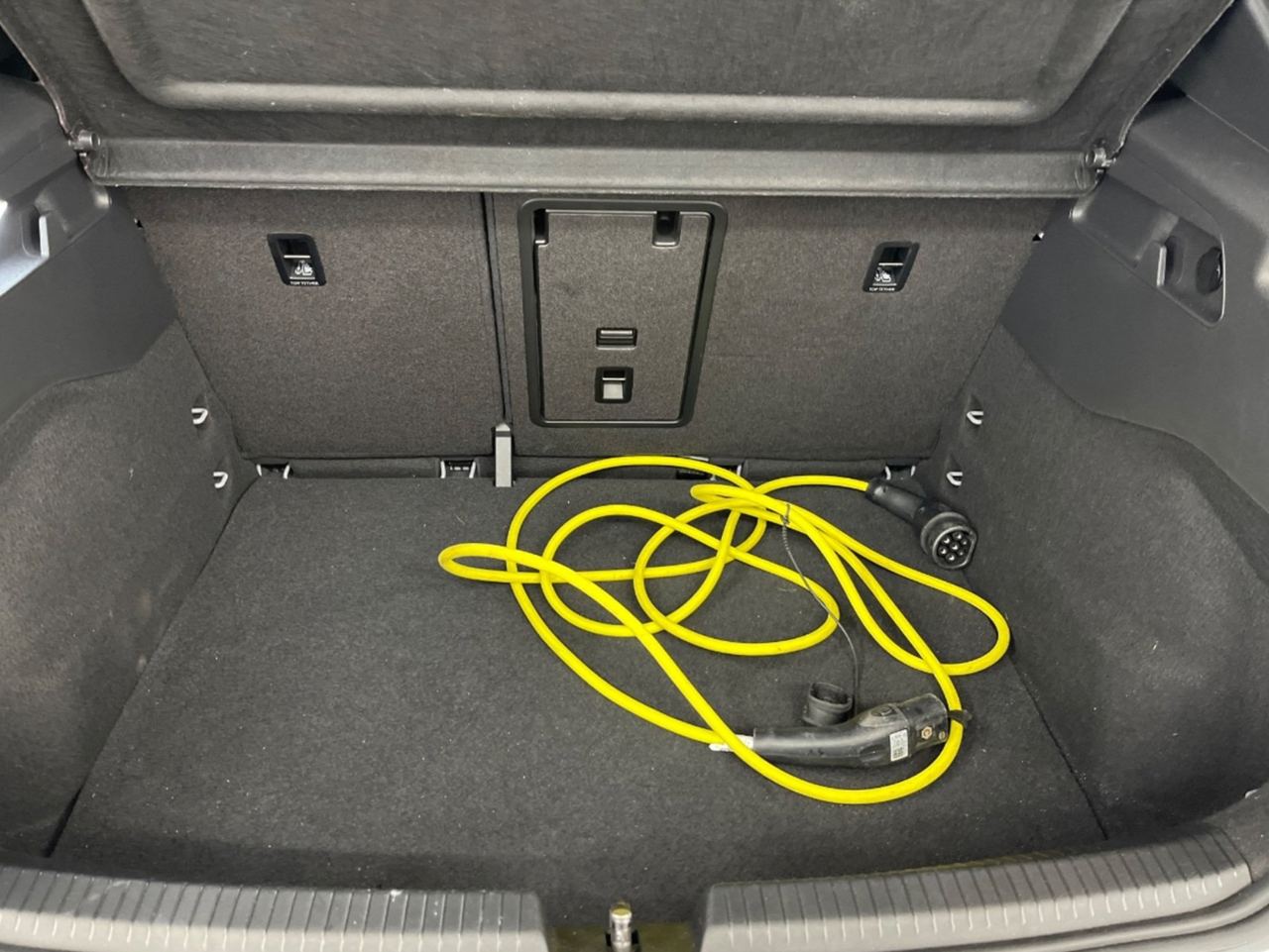 Фото - Volkswagen Id3 #8