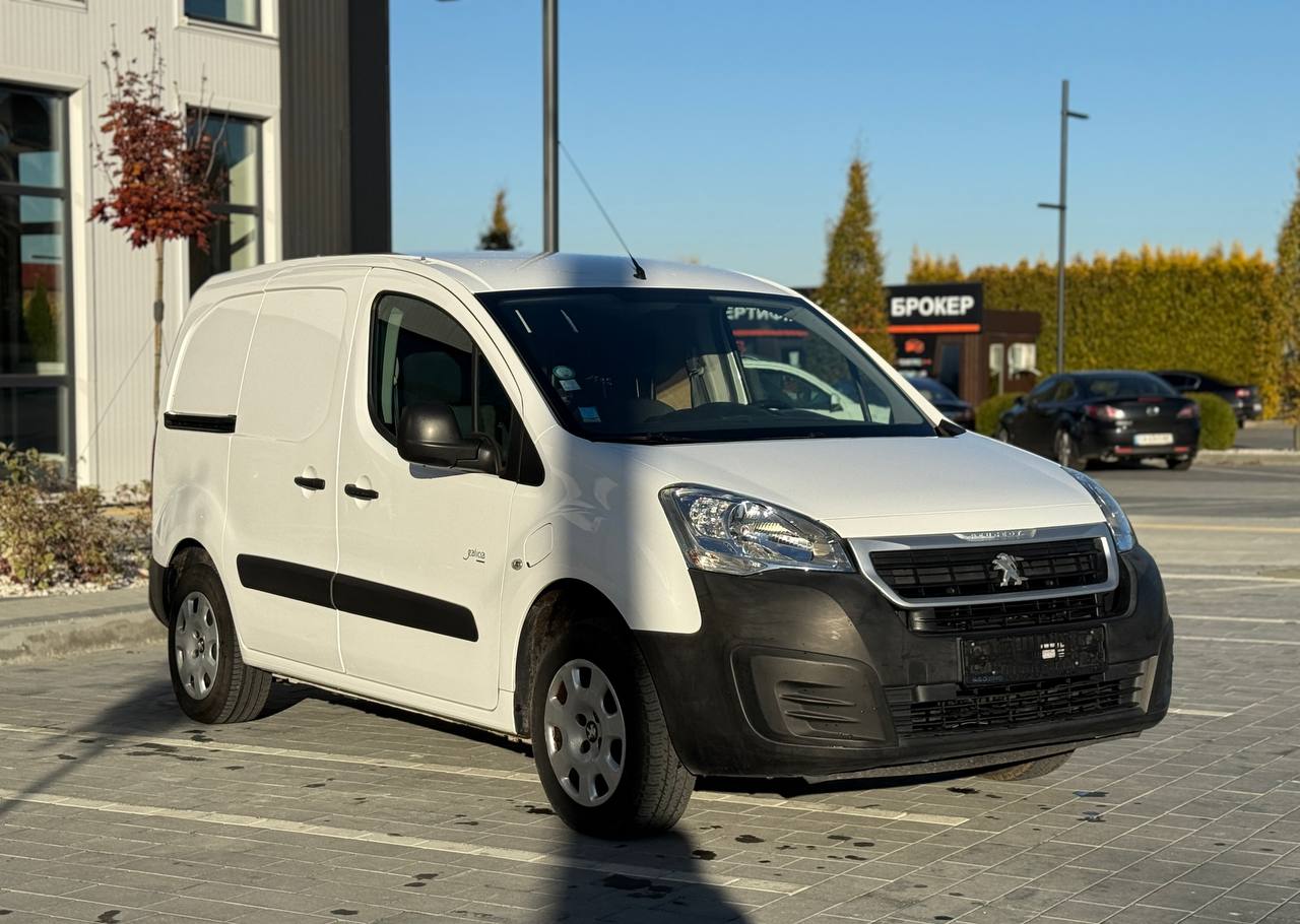 Фото - Peugeot Partner #3