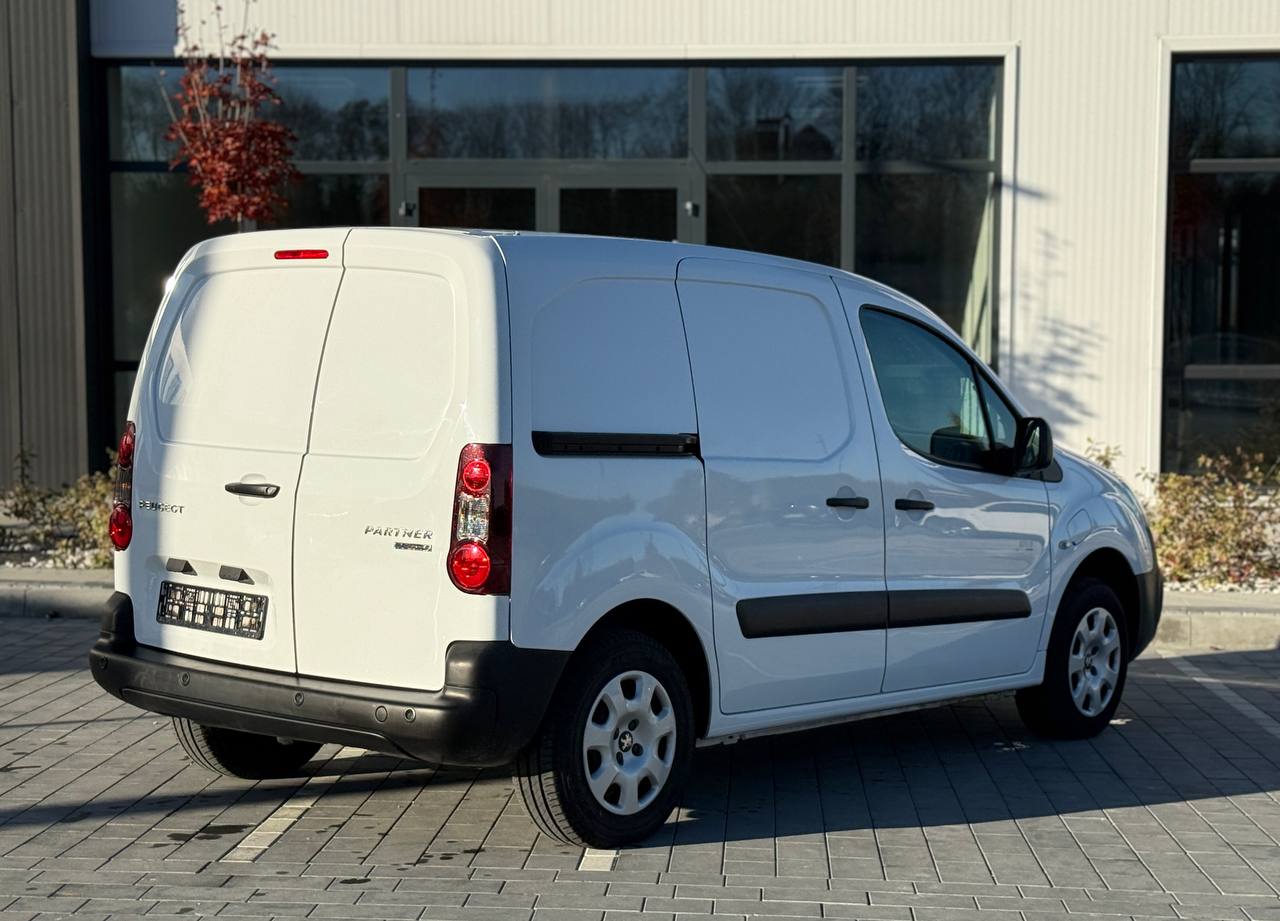 Фото - Peugeot Partner #5