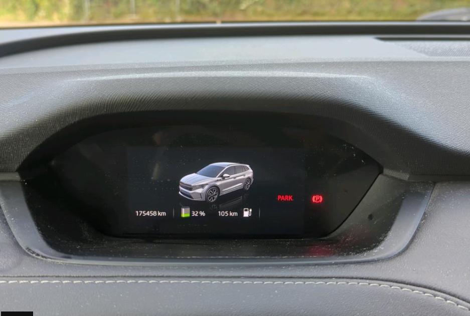 Фото - Skoda Enyaq #5