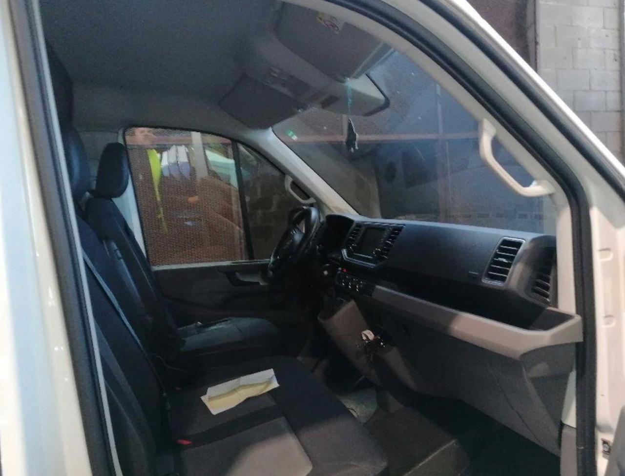 Фото - Volkswagen Crafter #7