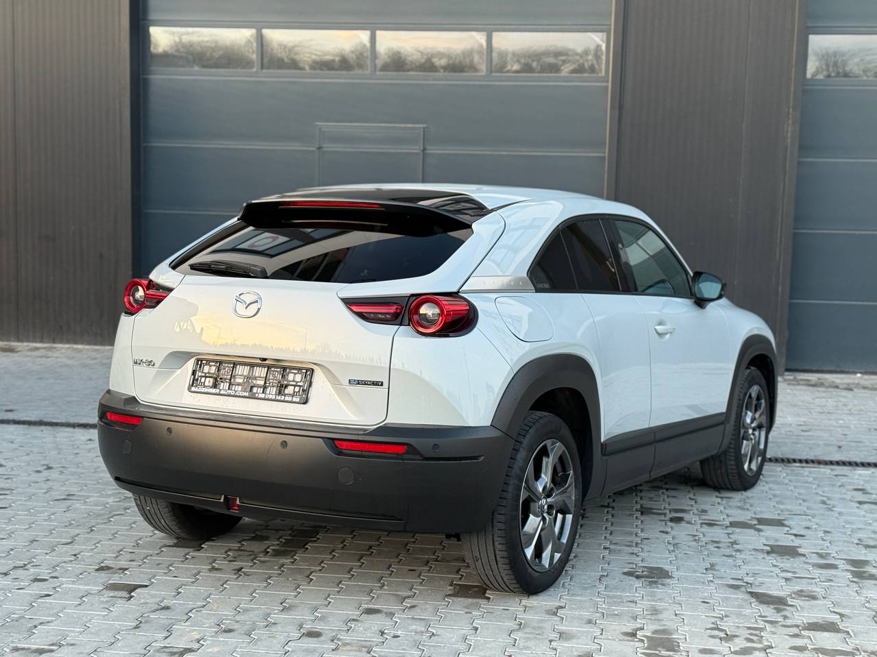 Фото - Mazda MX-30 #4