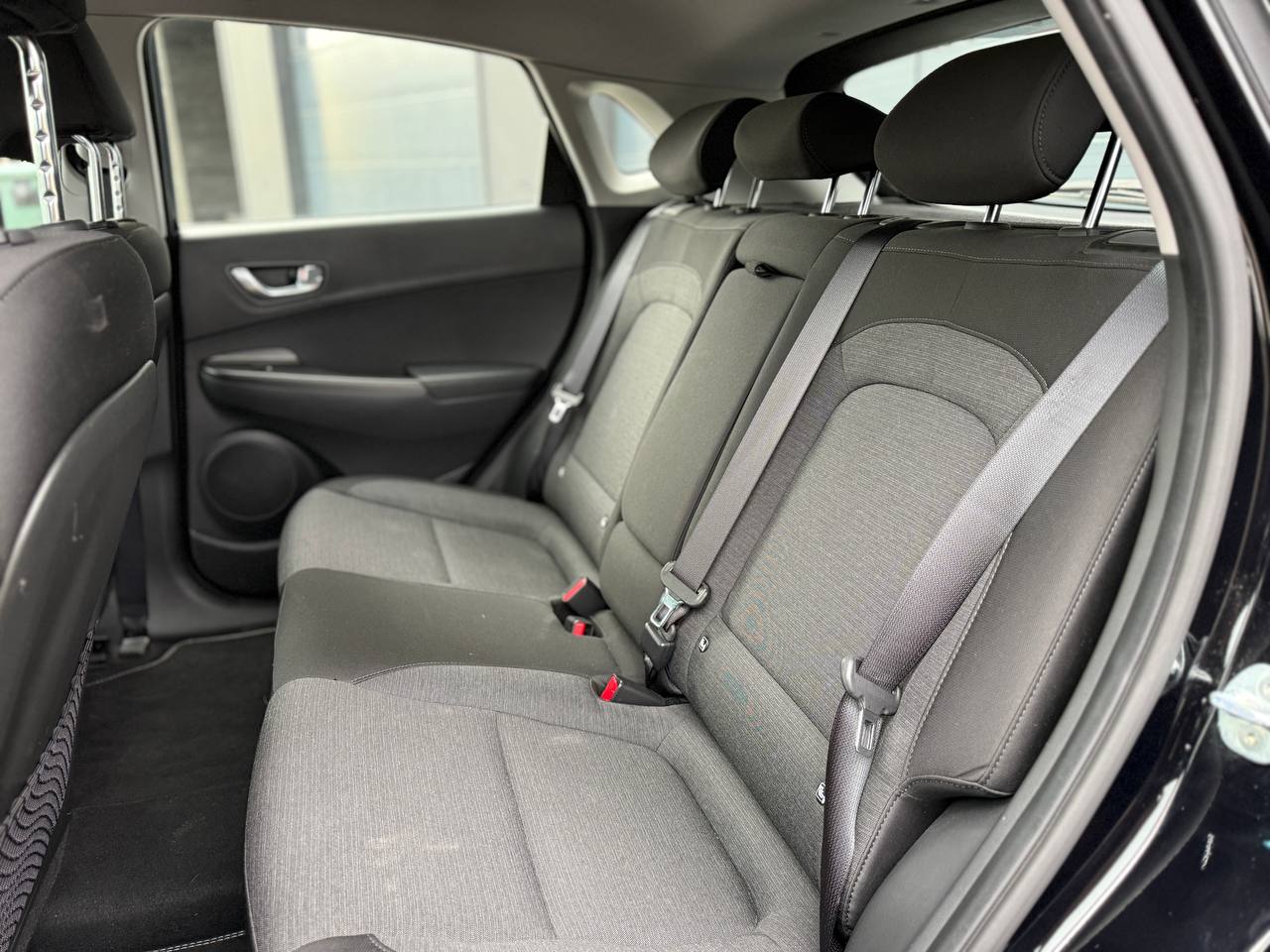 Фото - Hyundai Kona #8