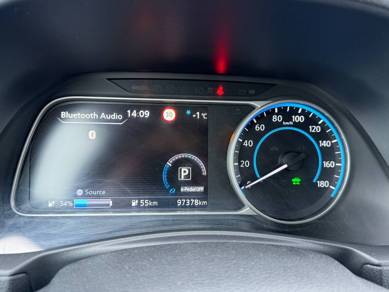 Фото - Nissan Leaf #7