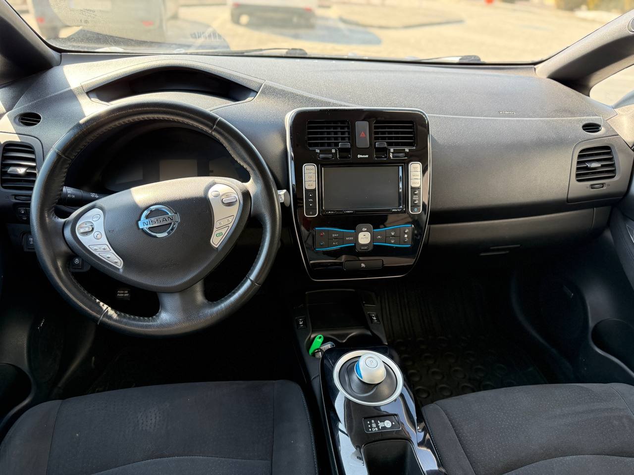 Фото - Nissan Leaf #10