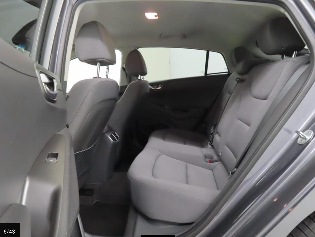 Фото - Hyundai IONIQ #3