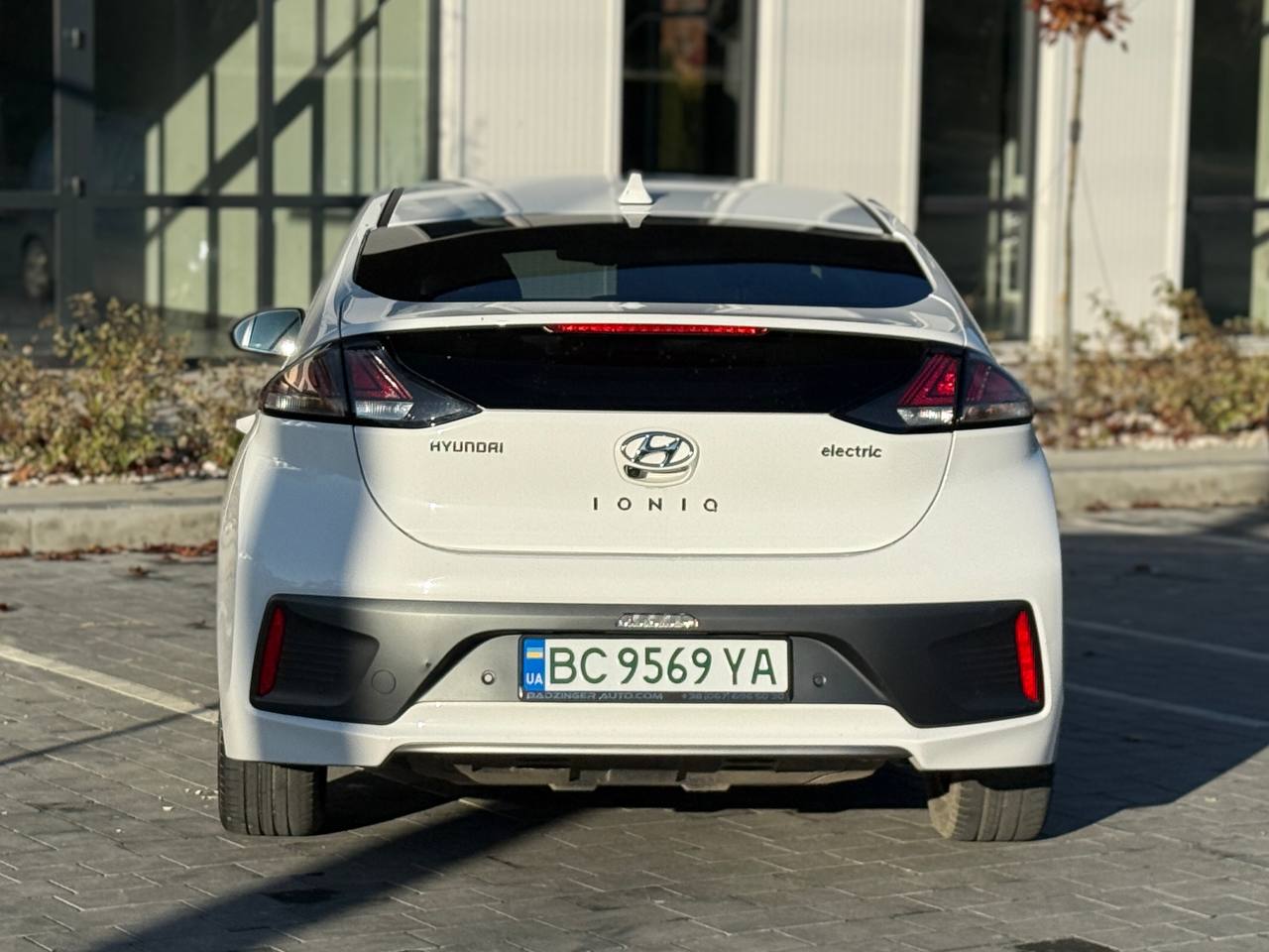 Фото - Hyundai Ioniq #5