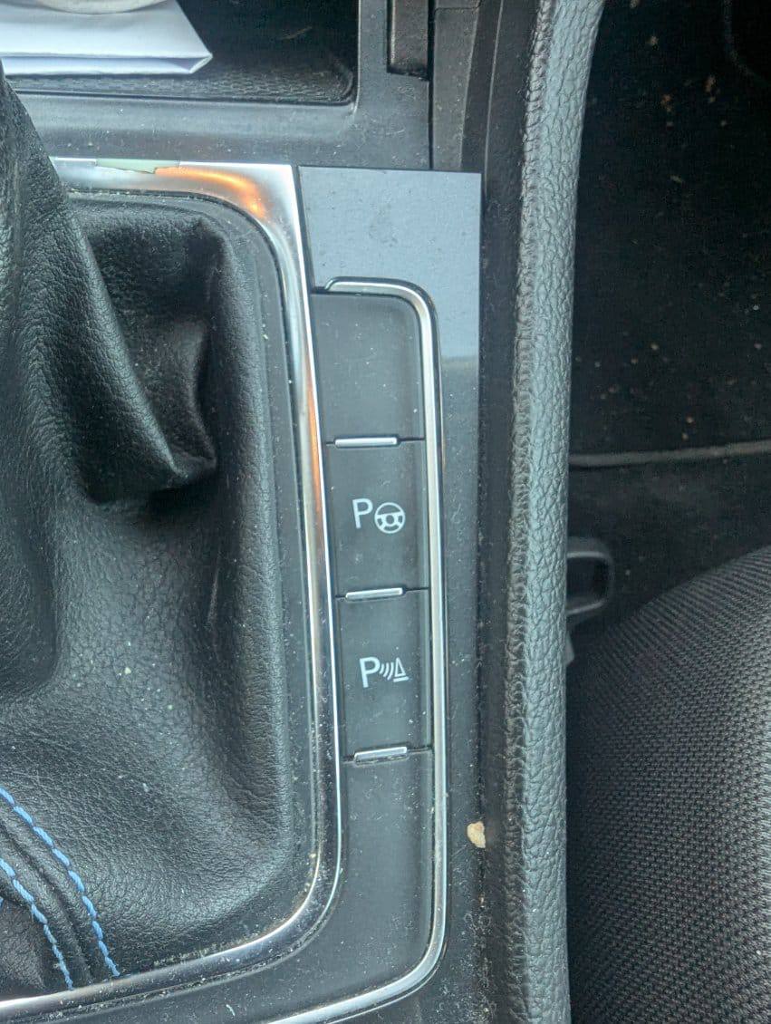 Фото - Volkswagen E-Golf #6