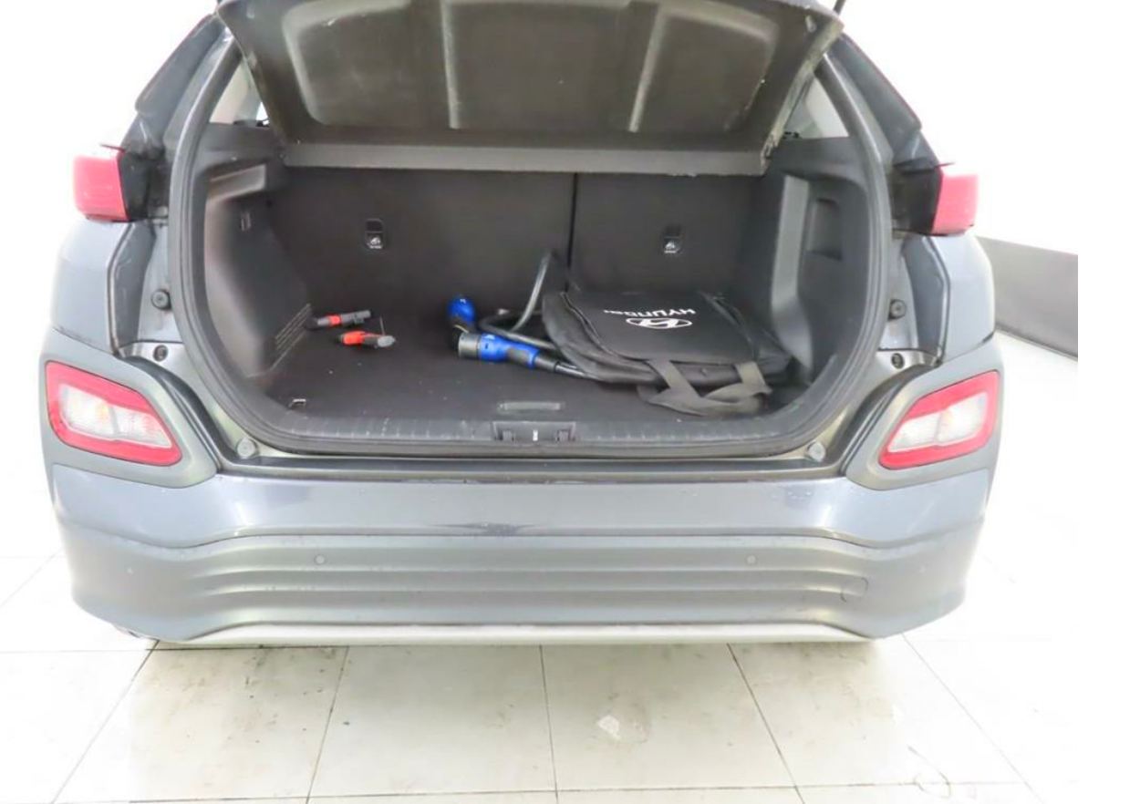 Фото - Hyundai Kona #9