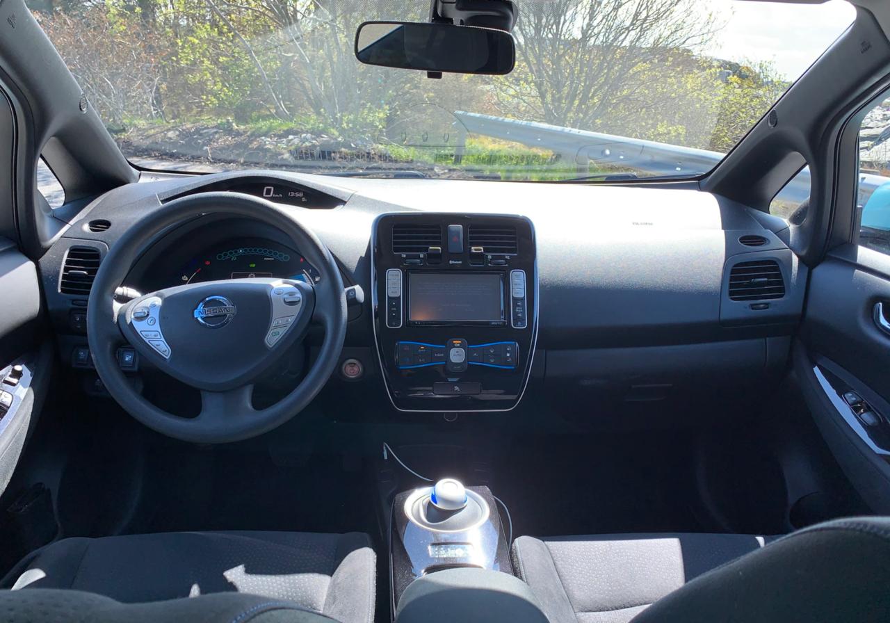 Фото - Nissan Leaf #2