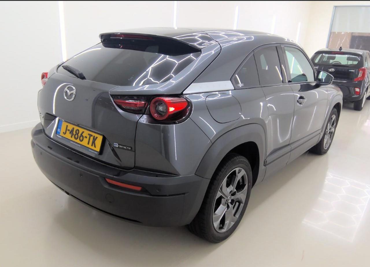 Фото - Mazda MX-30 #2