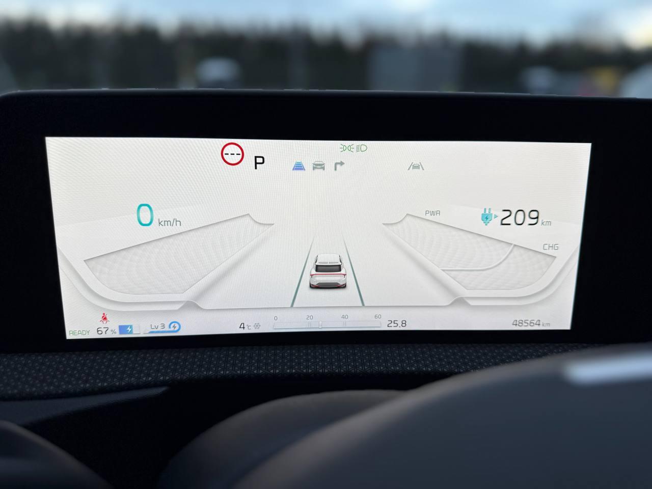 Фото - Kia EV6 #8