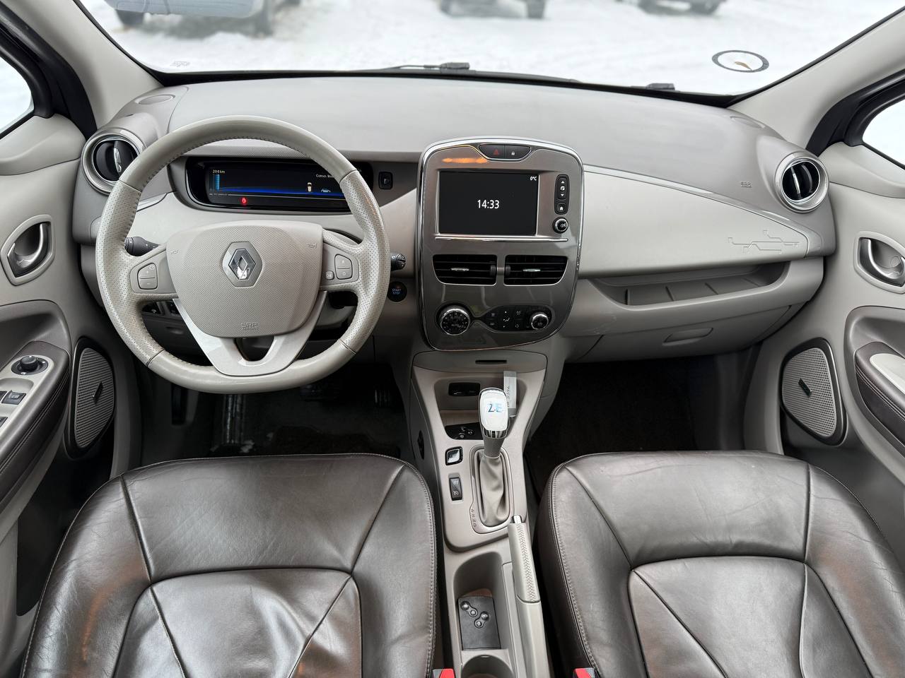 Фото - Renault ZOE #8