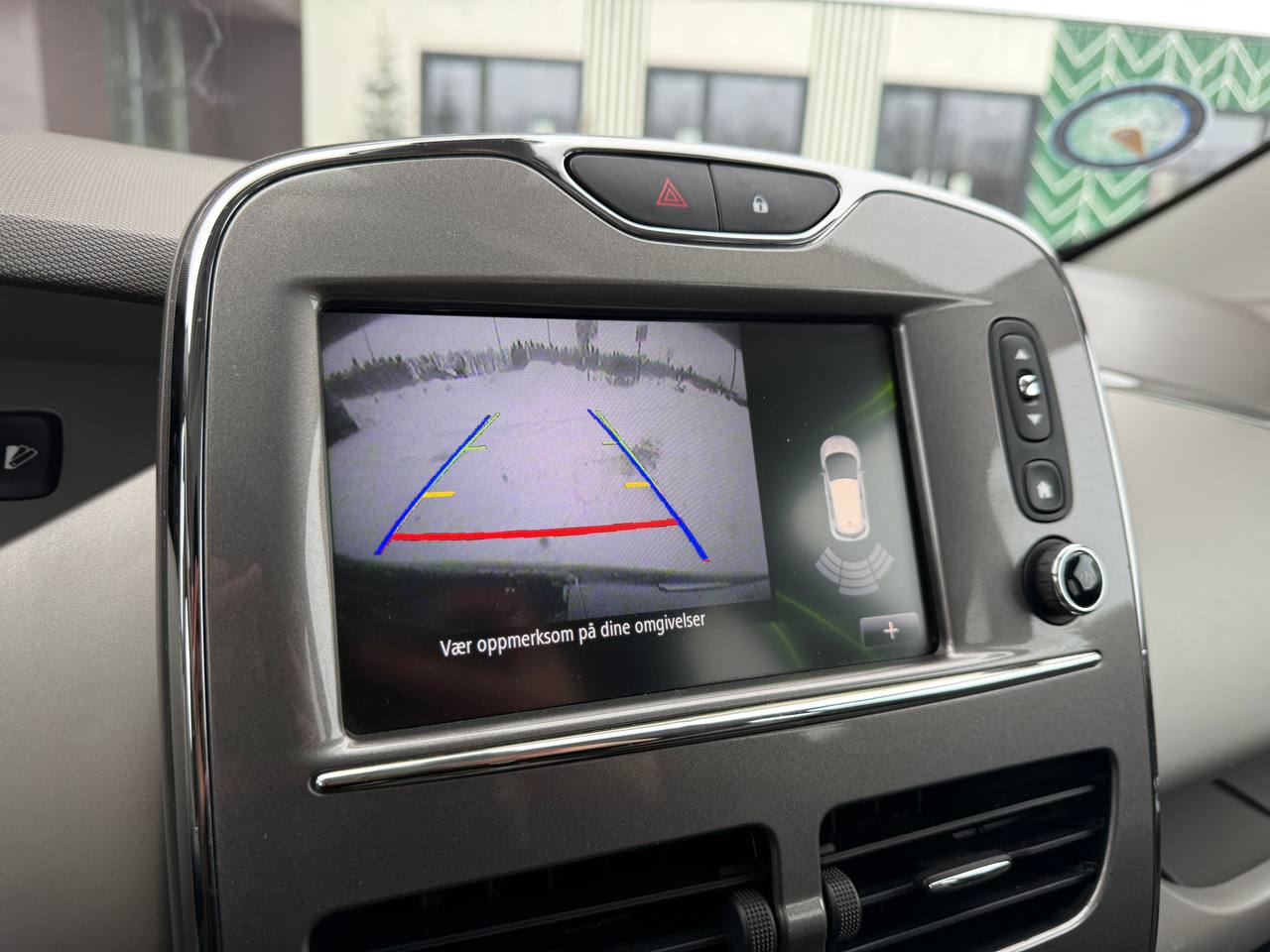 Фото - Renault ZOE #9