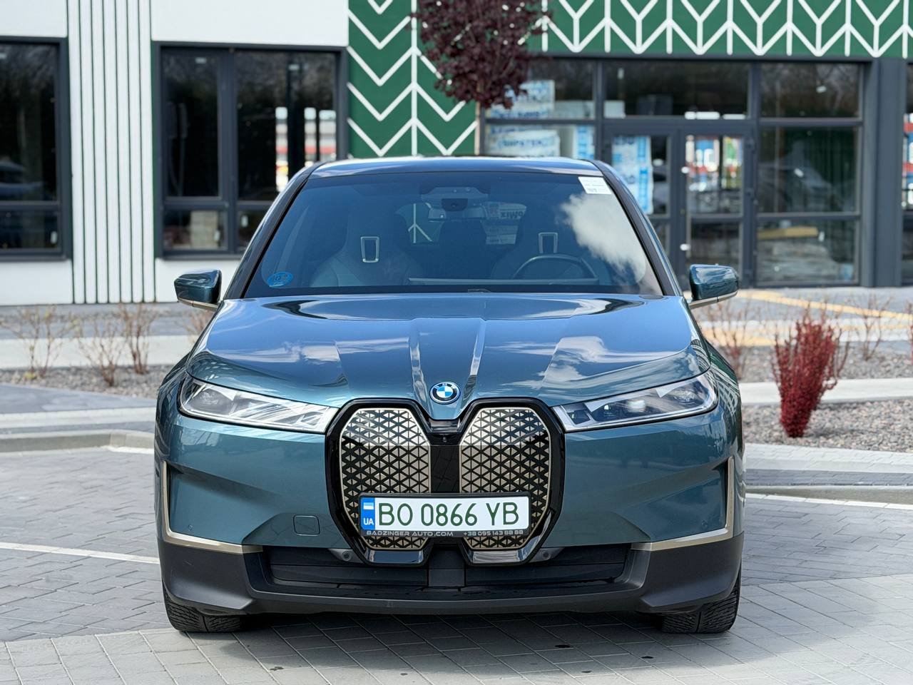 Фото - BMW Ix40 #2