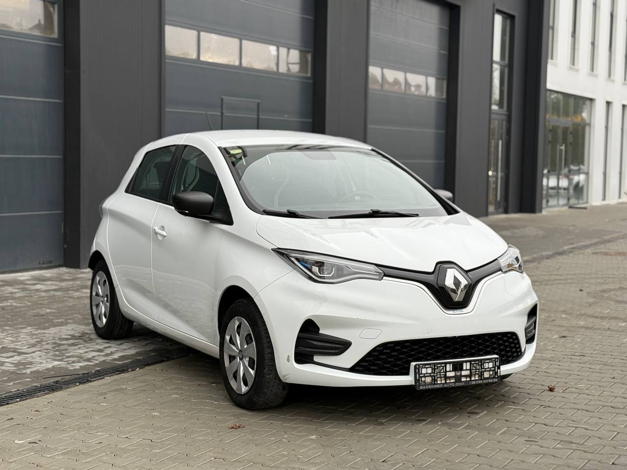 Фото - Renault ZOE #3