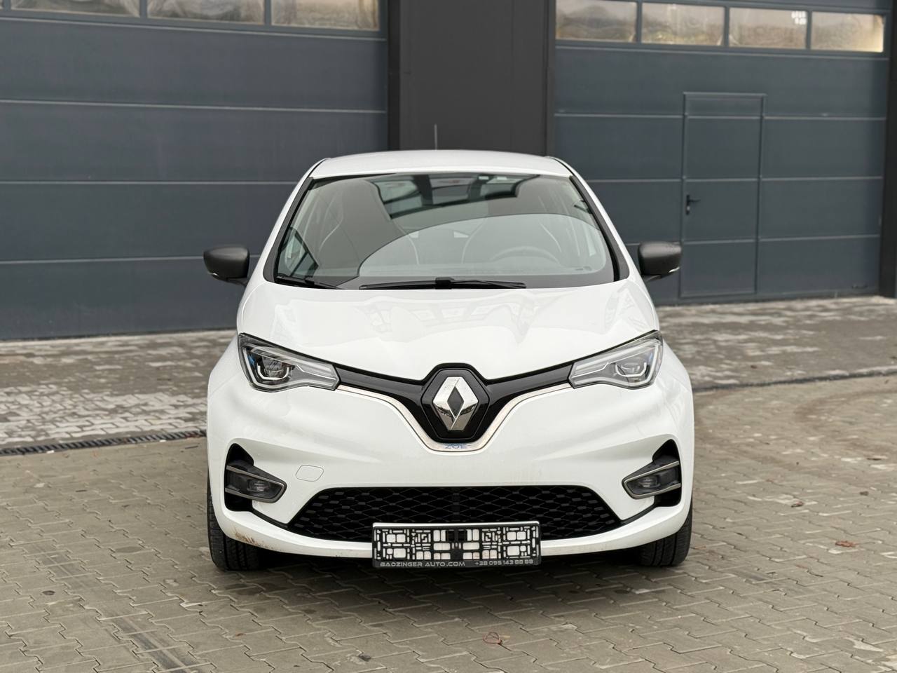 Фото - Renault ZOE #3