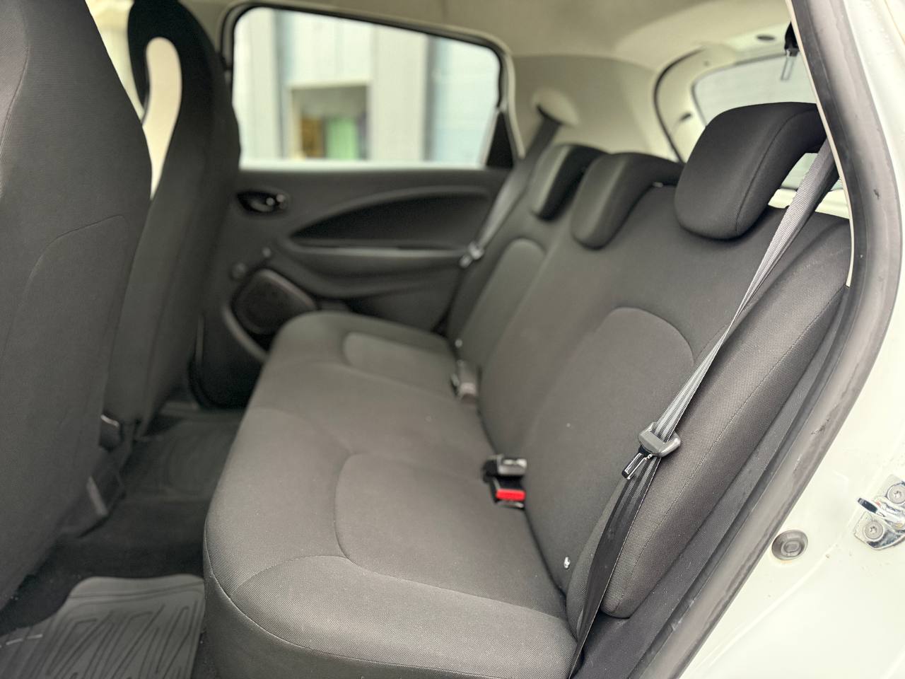 Фото - Renault ZOE #7