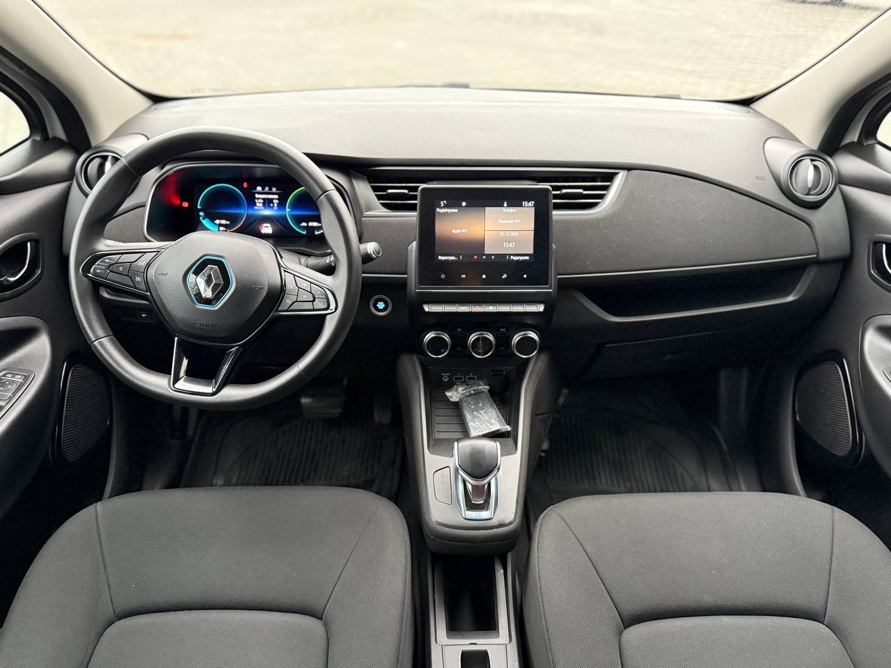 Фото - Renault ZOE #9