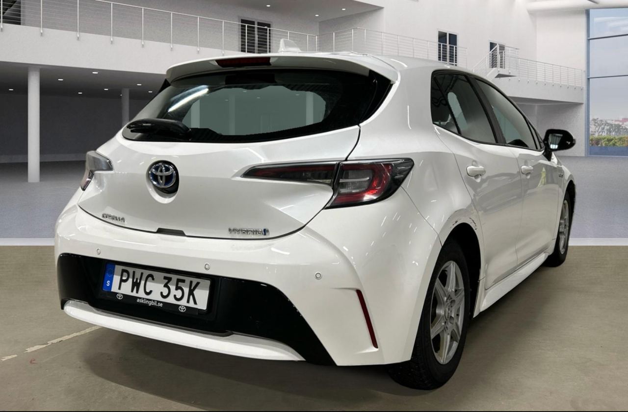 Фото - Toyota Corolla #3