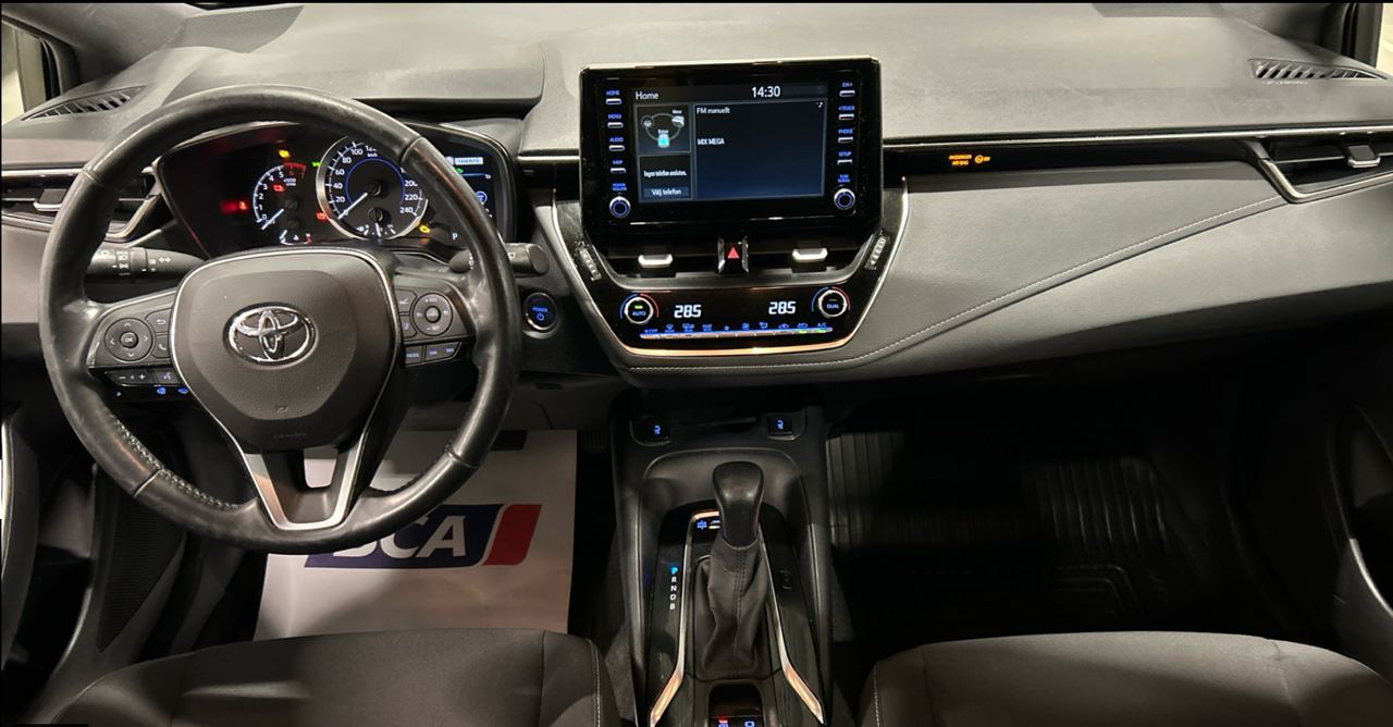 Фото - Toyota Corolla #6