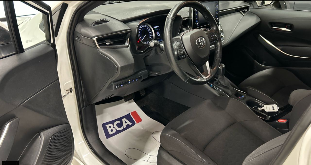 Фото - Toyota Corolla #7