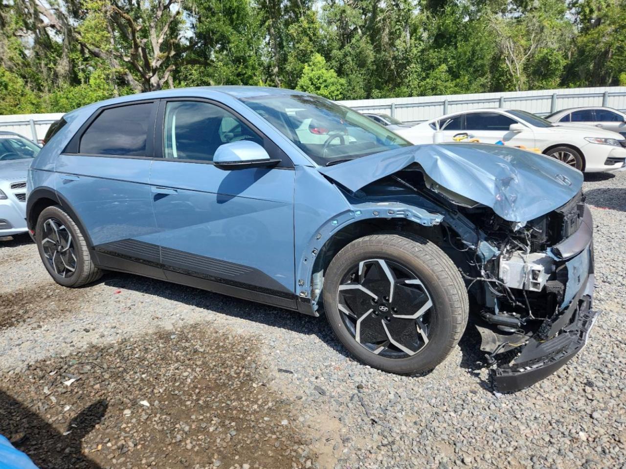 Фото - Hyundai IONIQ 5 #2