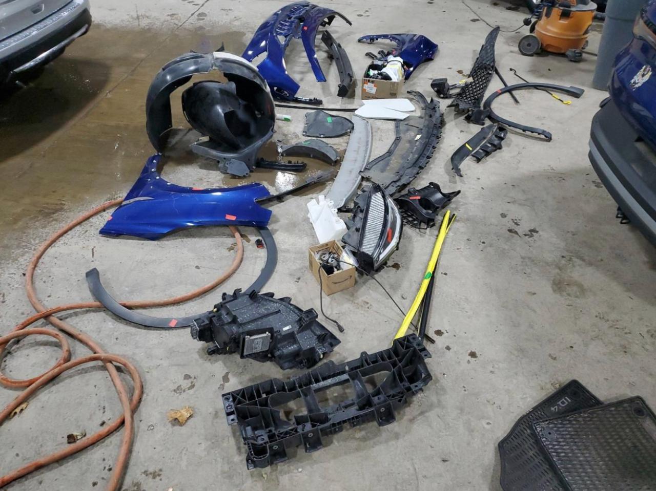 Фото - Volkswagen Id4 #8