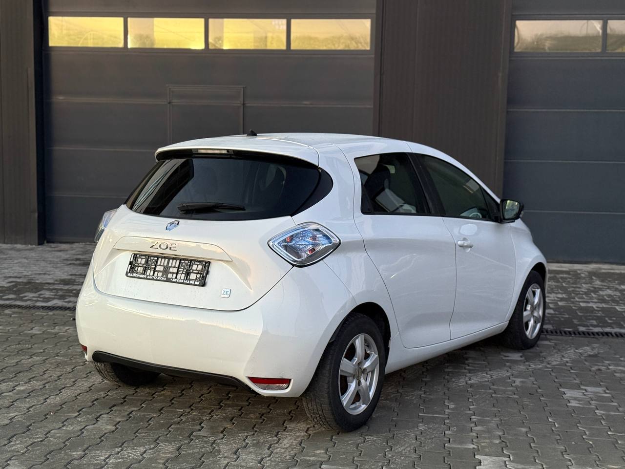 Фото - Renault ZOE #5