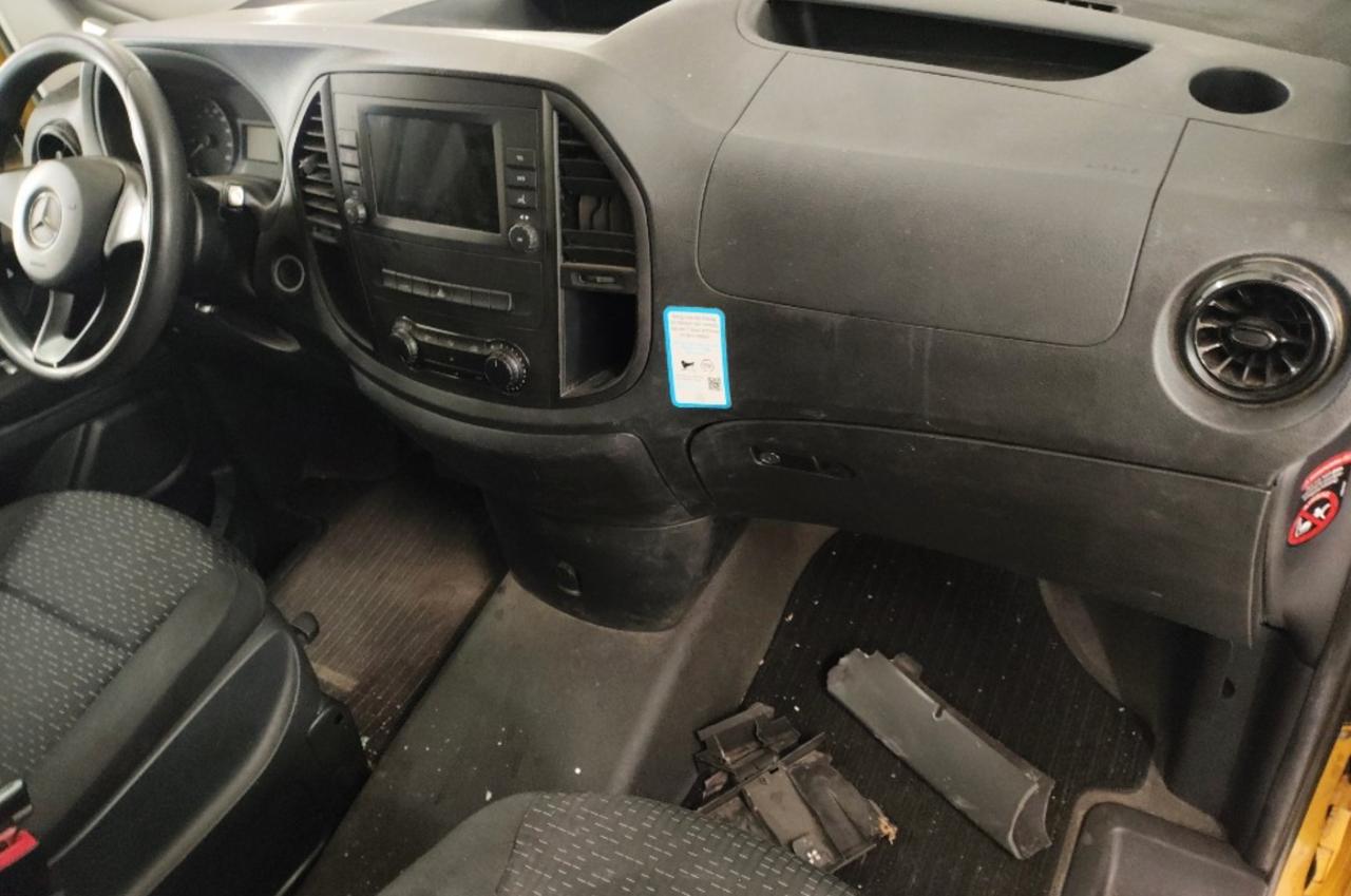 Фото - Mercedes-Benz Vito #5