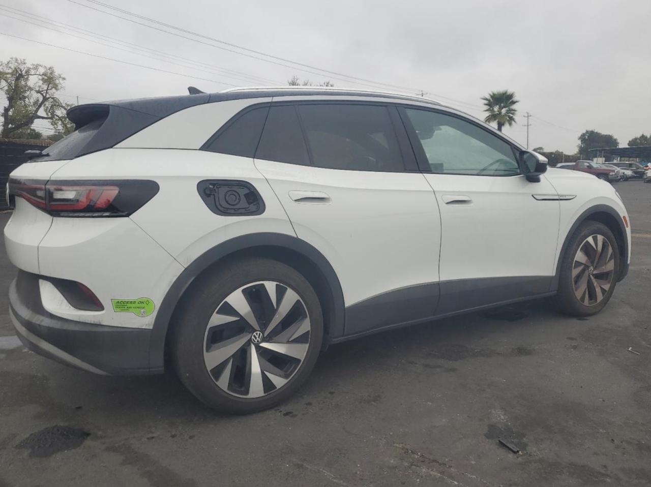 Фото - Volkswagen Id4 #3