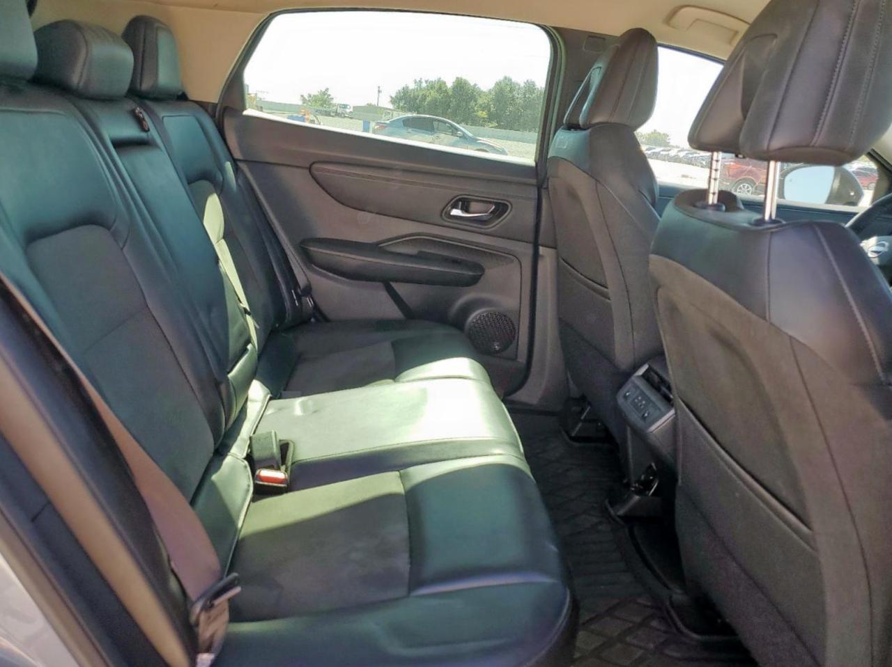 Фото - Nissan Ariya #5