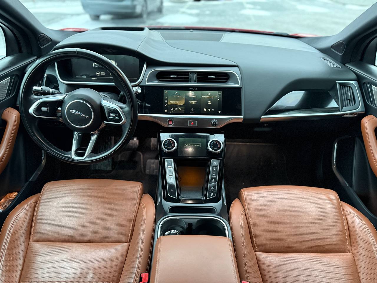 Фото - Jaguar I-Pace #9