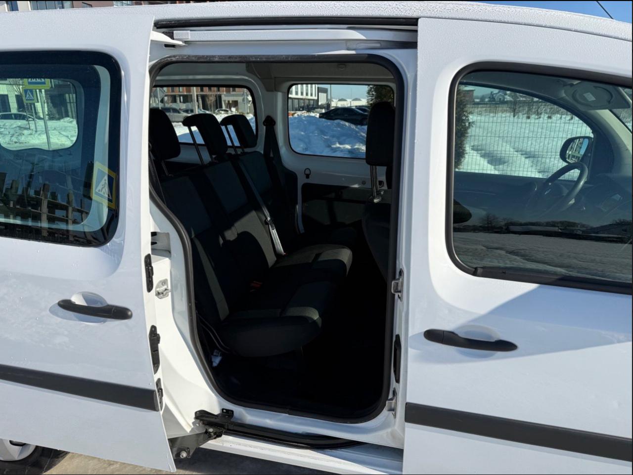 Фото - Renault Kangoo pass #6