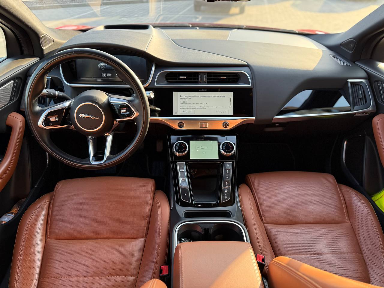 Фото - Jaguar I-Pace #10